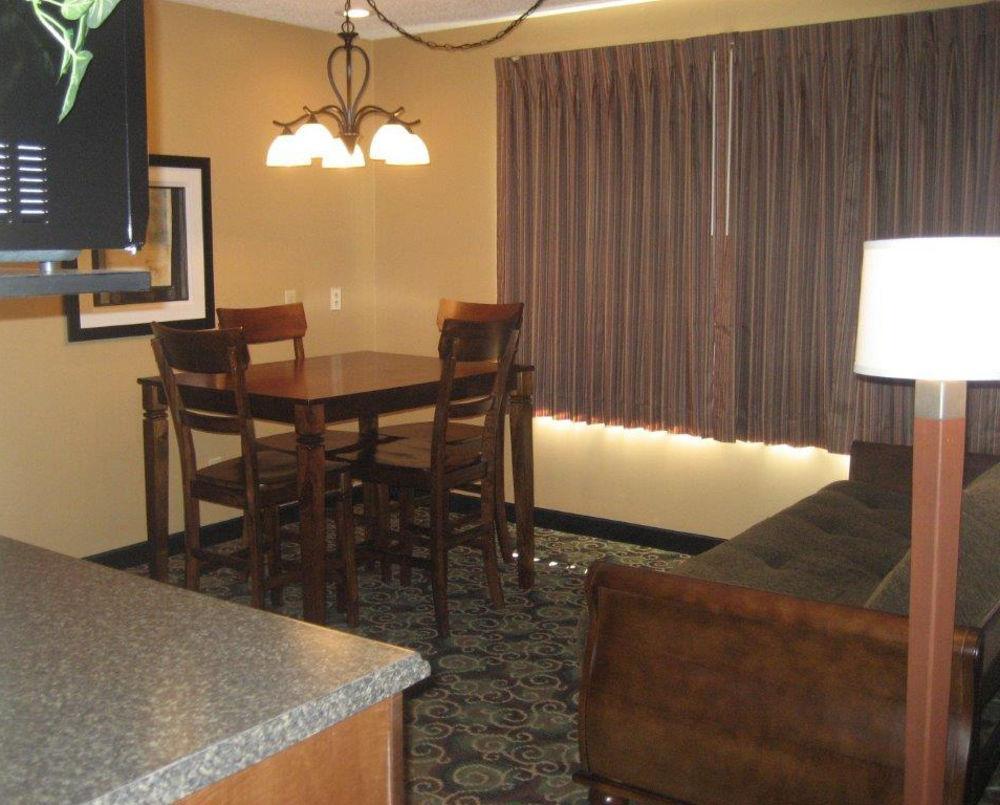 Pine View Resort Монтиселло Экстерьер фото