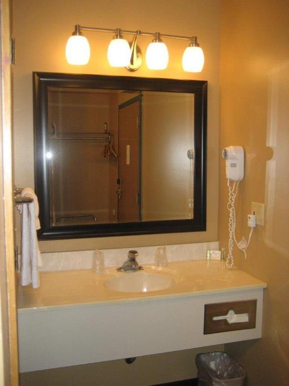 Pine View Resort Монтиселло Номер фото