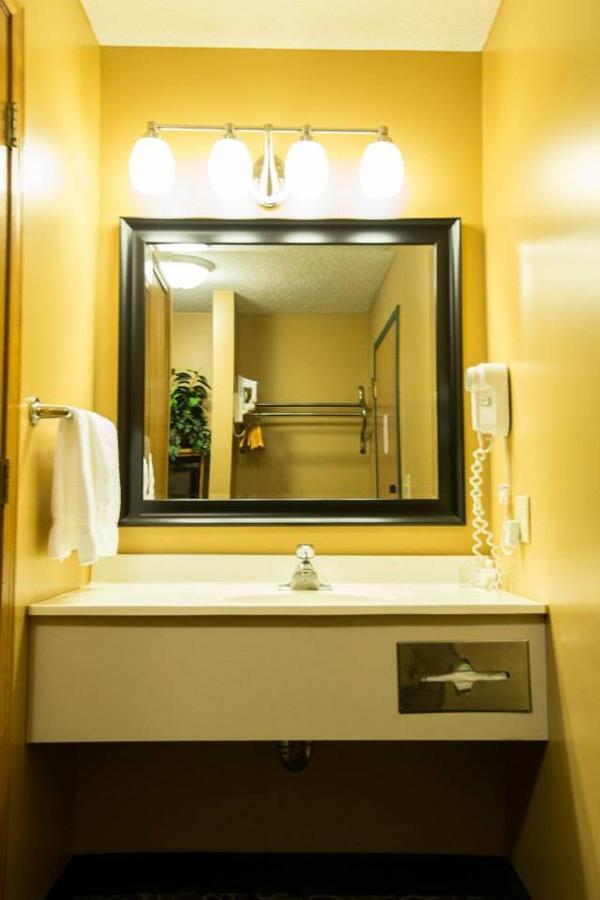 Pine View Resort Монтиселло Экстерьер фото