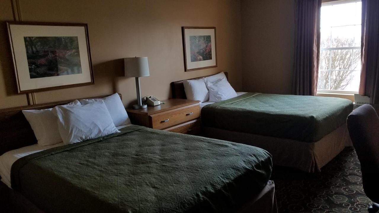 Pine View Resort Монтиселло Экстерьер фото